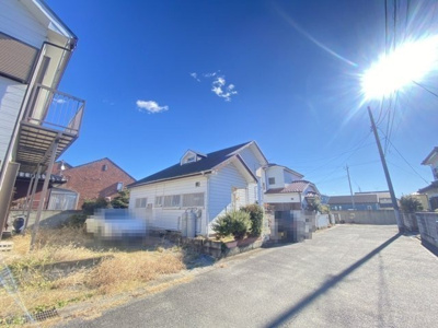 【前面道路含む現地写真】 | 箱田町中古戸建て | ■お庭付き！
