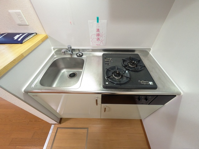 2口ガスコンロ付きのキッチン