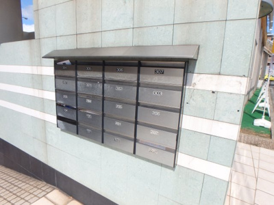 【その他共用部分】 | ＬＡＰＩＳ　ラピス | 集合ポストです