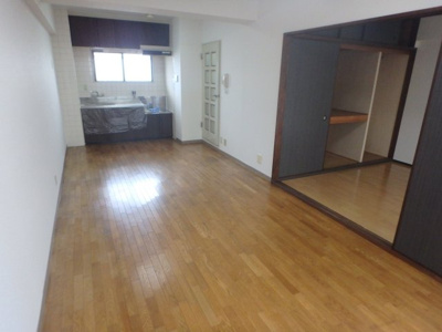 【居間・リビング】 | ＬＡＰＩＳ　ラピス | 使いやすいリビングです