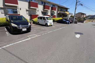 【駐車場】 | グランドコートB