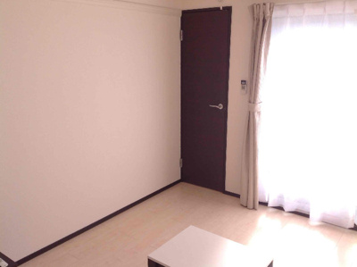 【居間・リビング】 | クレイノヴィラ高島