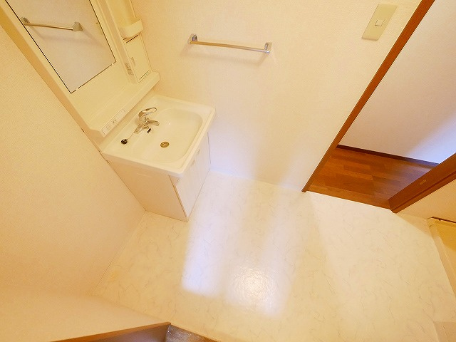 アクシス光台の洗面所|忙しい朝には欠かせない洗面所です