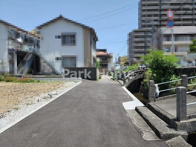 高知市玉水町 7号地-建築条件付き-売土地の前面道路含む現地写真