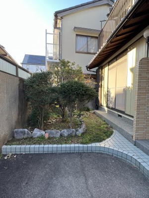 【庭】 | 新屋敷貸家