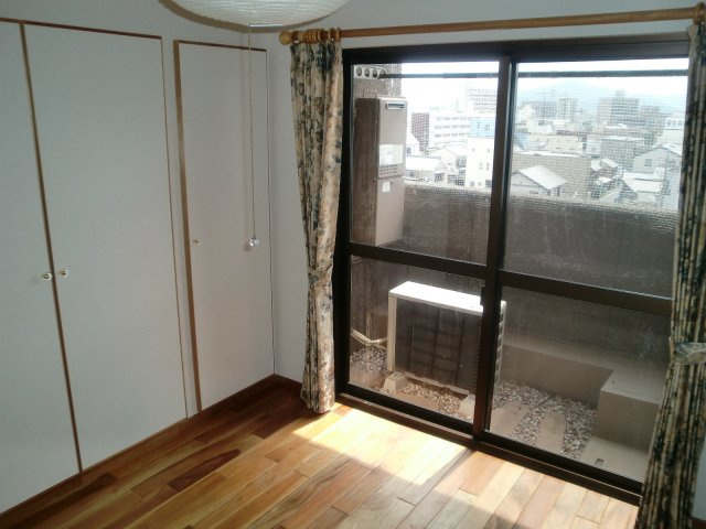 【洋室】 | ユトリロ新川 | 洋室4.5帖（※写真はイメージです、現況優先となります）