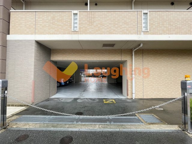 グランドウェルストーンの駐車場