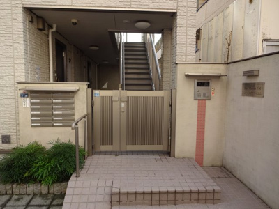 【エントランス】 | シャーメゾンＹ・Ｍ