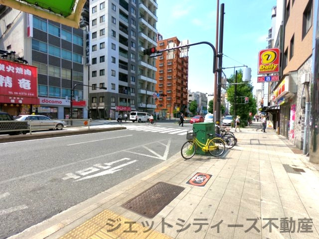  | 三幸ビル | 西側：天神橋筋