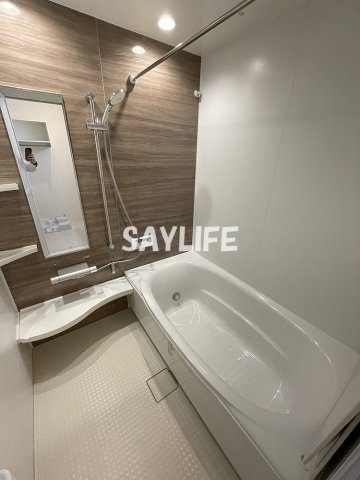 大阪市鶴見区放出東１丁目のアパートの浴室