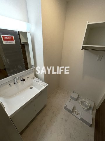 大阪市鶴見区放出東１丁目のアパートの洗面所