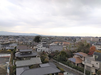 【展望】 | 前方に遮るものがない高層階からの見晴らしは抜群です！バルコニーからは大きな青空の眺めが最高です♪