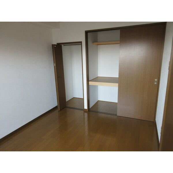 和泉乃郷II号館　　刈谷市近郊の賃貸ならクラスホーム刈谷店の収納