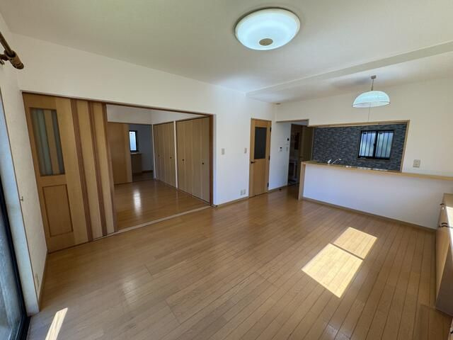 南町一戸建の居間・リビング