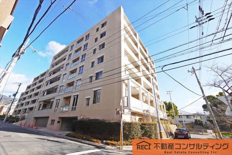 ロジュマンスティーロ御影の外観|3沿線利用可能