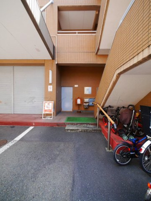 【エントランス】 | 第２カイビル