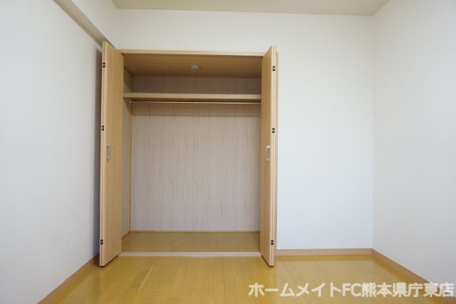 熊本市東区沼山津３丁目の賃貸マンションの収納