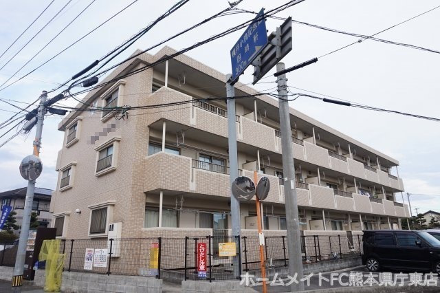 熊本市東区沼山津３丁目の賃貸マンション