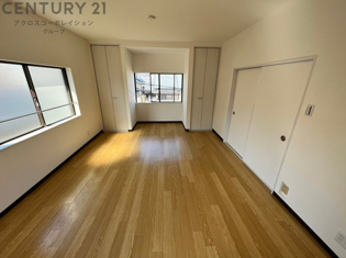 明るい洋室です