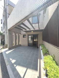 【エントランス】 | 毎日通るエントランスはこのようになっています(^^)/