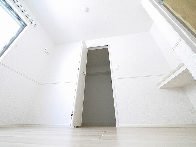 クレメント木津八ヶ坪Ｂのその他