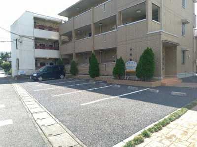 【駐車場】 | グラツィエ