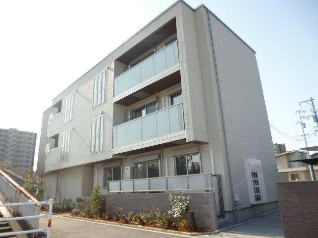 倉敷市石見町の賃貸マンションの外観