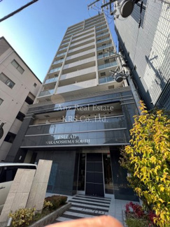 【外観】 | 光沢のある黒と白がスタイリッシュな外観のマンションです☆★