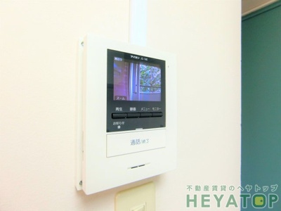 【セキュリティ】 | カヤノビル | 不意の訪問もモニター付きドアホンで安心確認