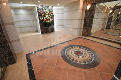 【その他】 | Luxe西長堀 | 毎日通るエントランスはこのようになっています