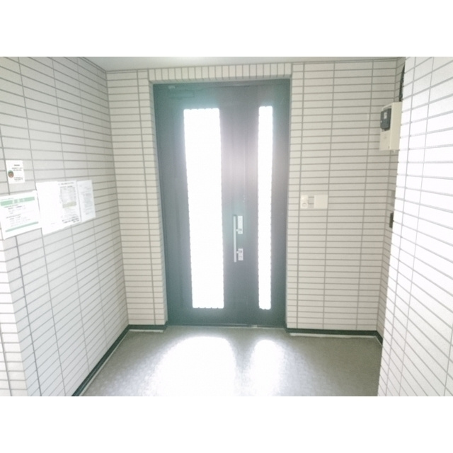 サニーヒル桜のエントランス|※現況優先となります。