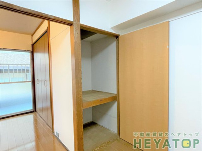 【収納】 | カヤノビル | 洋室の収納