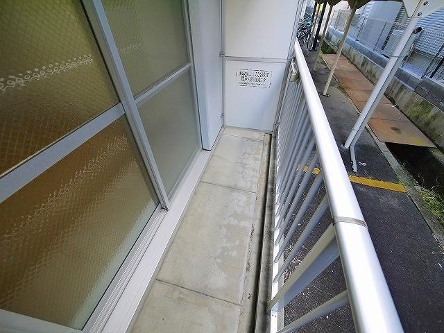 ヴィラあざみのバルコニー|日当たりのいいバルコニー