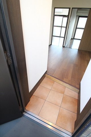 【玄関】