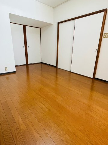 メゾンパ－クの居間・リビング