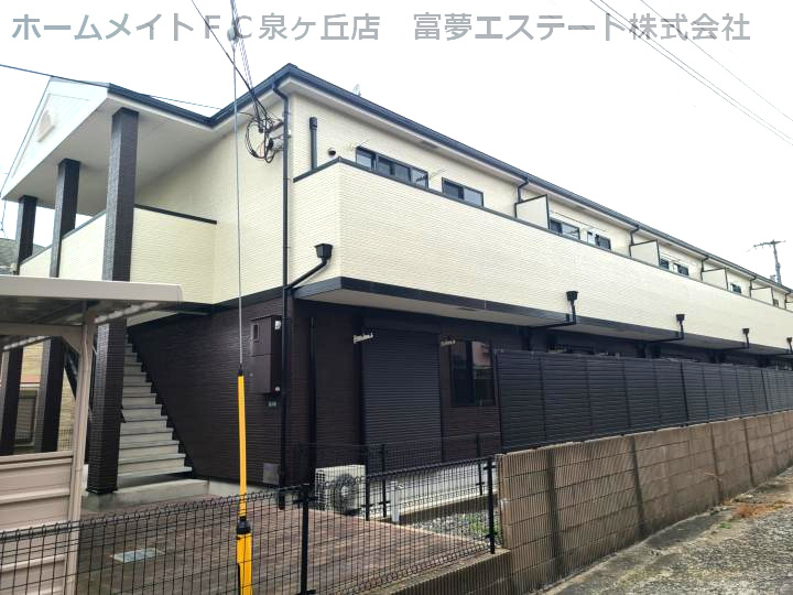 ポポラート泉の外観