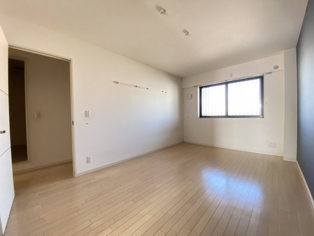 アムール二の宮の寝室|反転タイプ