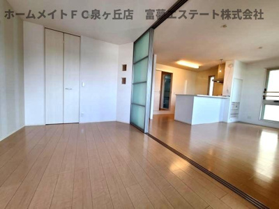 【居間・リビング】 | オースター1番館 | 5.9帖洋室