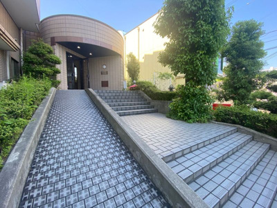 【エントランス】 | メドウラーク