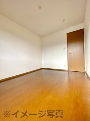 【洋室】 | グランシャリオⅡ