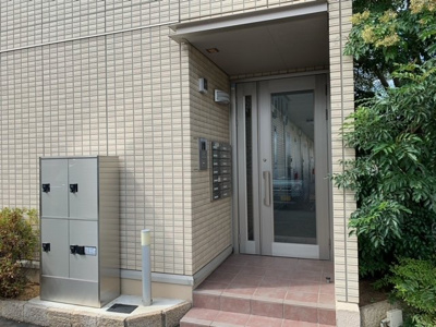 【エントランス】 | プレミール北信太