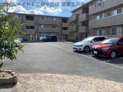 【駐車場】 | テキューロクアトロ