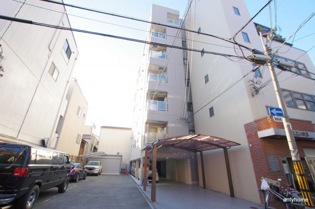 大阪市北区浮田１丁目の賃貸マンションの外観