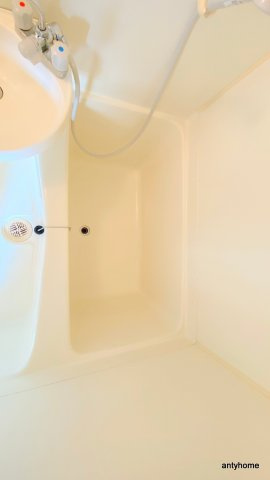 大阪市北区浮田１丁目の賃貸マンションの浴室