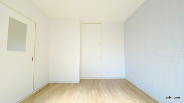 大阪市北区浮田１丁目の賃貸マンションの洋室