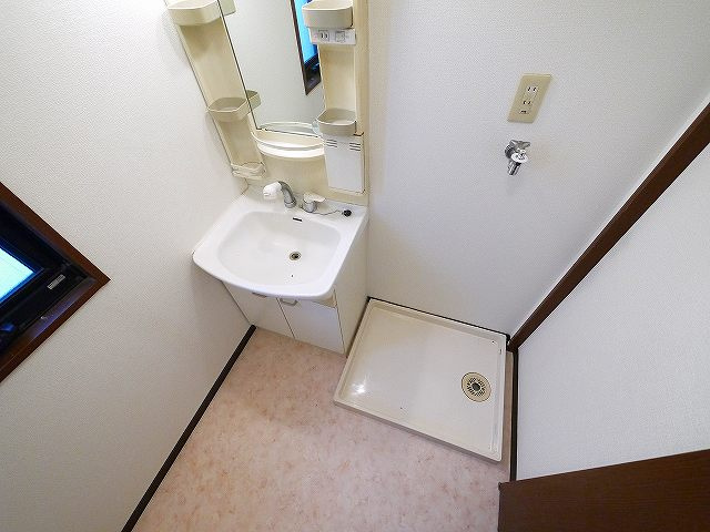 グリーンハウス山ノ口Aの設備|使いやすい洗面所です