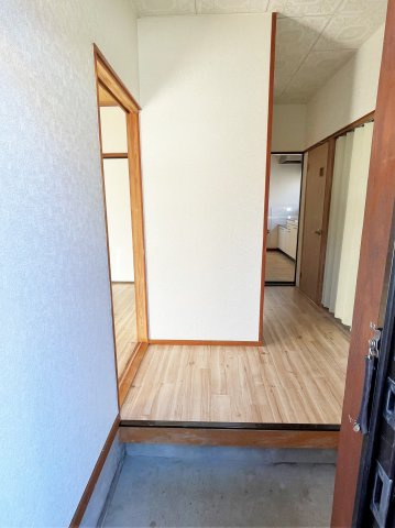 長生村岩沼平屋戸建の玄関