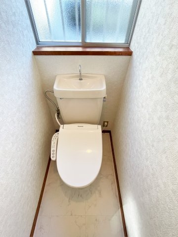 長生村岩沼平屋戸建のトイレ