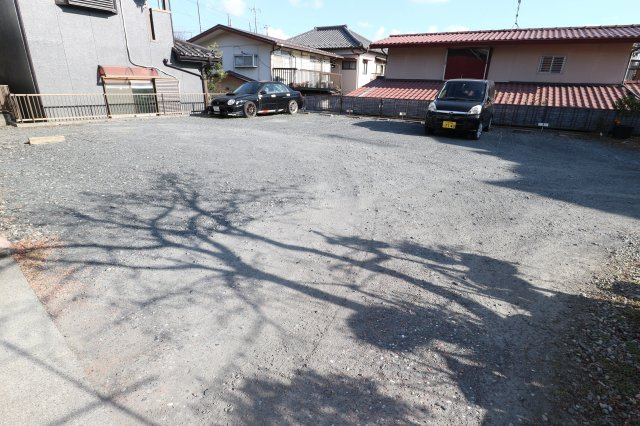 台宿染谷駐車場の駐車場