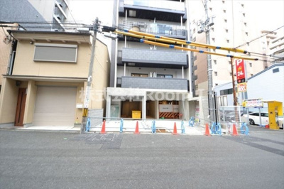 【エントランス】 | シーズンフラッツ大手前